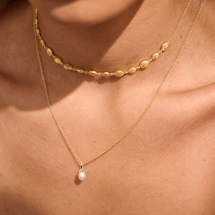 OCEAN DREAMER PERAL CHARM NECKLACE