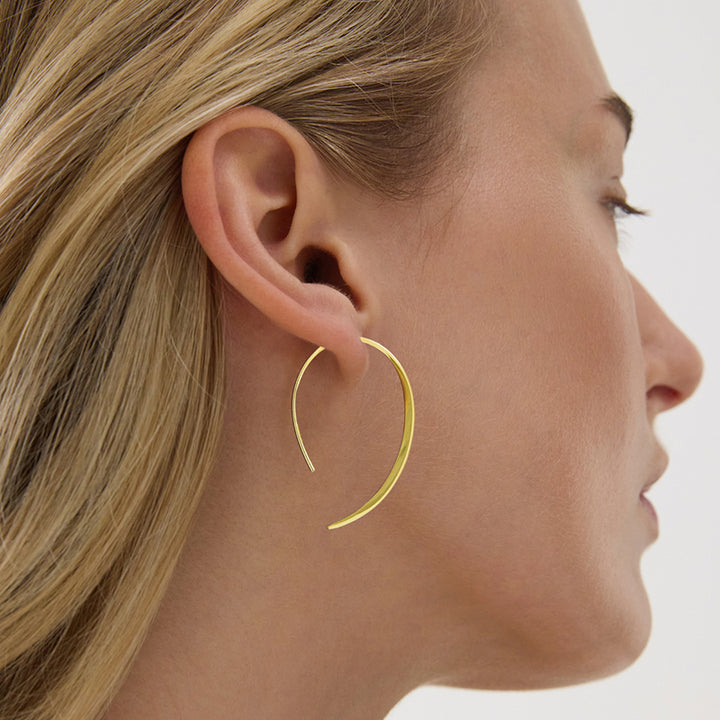 ARC EARRING