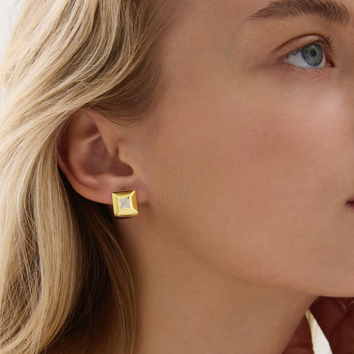 HALO CUBIC ZIRCONIA EARRING