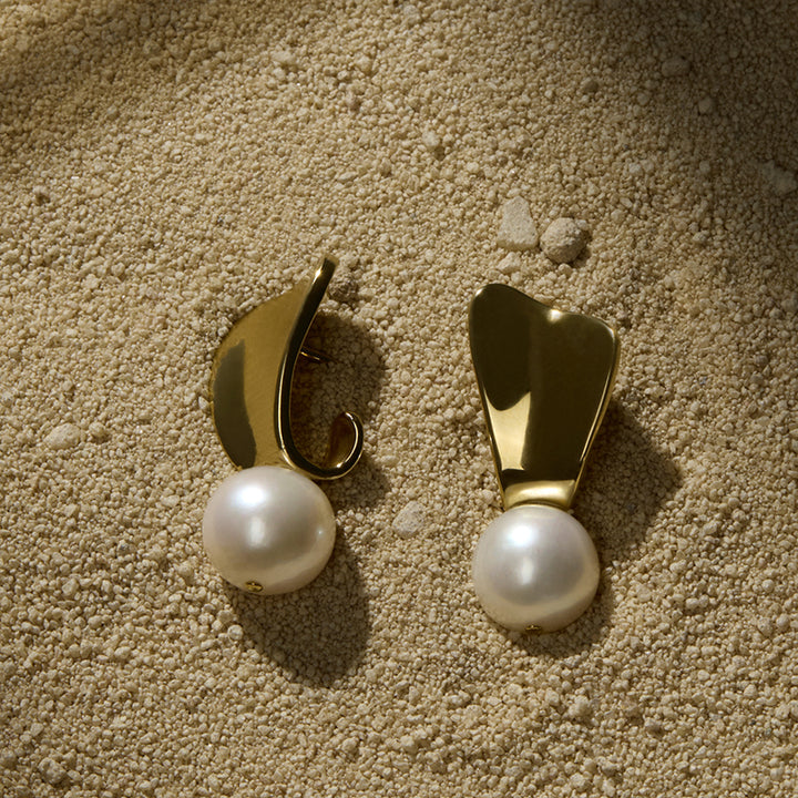 SUNBEAM & PEARL EARRING