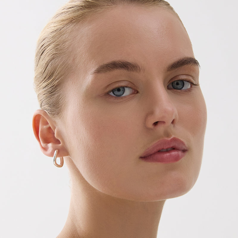 BALM EARRING