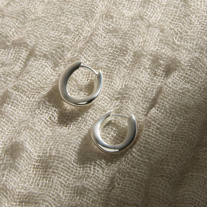 BALM EARRING