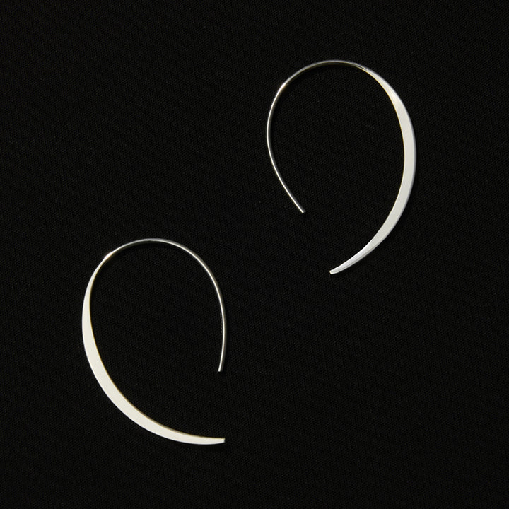 ARC EARRING