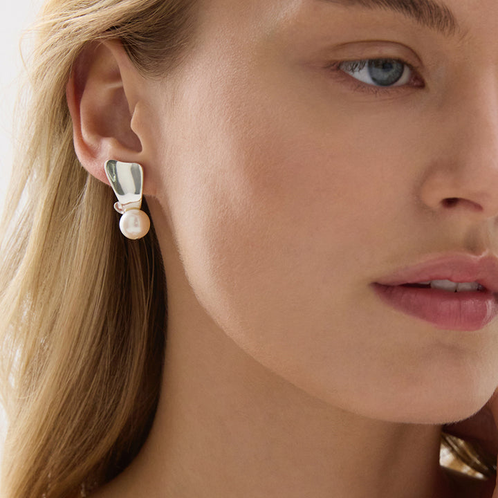 SUNBEAM & PEARL EARRING