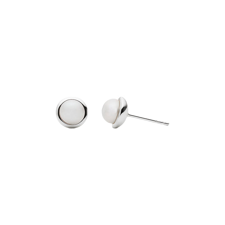 MOONBEAM & PEARL STUD EARRING