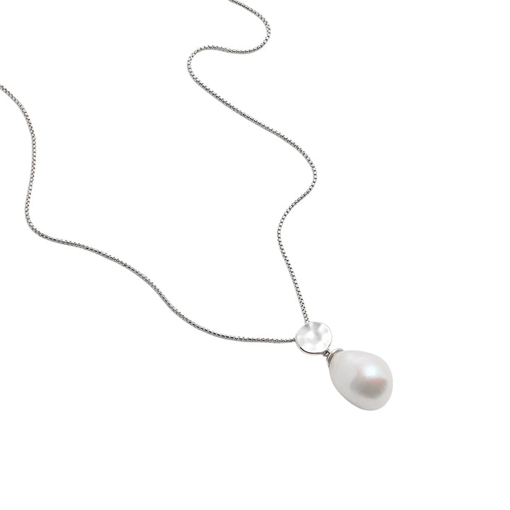 OCEAN DRIFT & PEARL NECKLACE