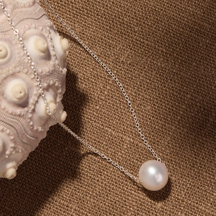 WHIRLPOOL PEARL NECKLACE