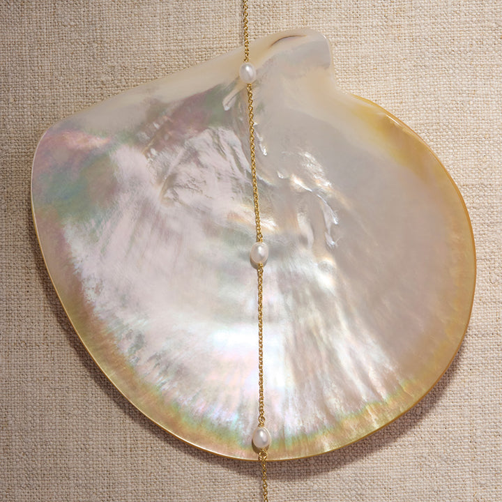 TIDAL WHISPER PEARL NECKLACE