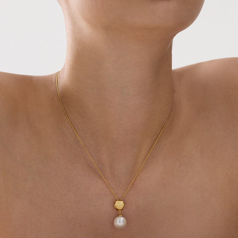 ISLANDER PEARL NECKLACE
