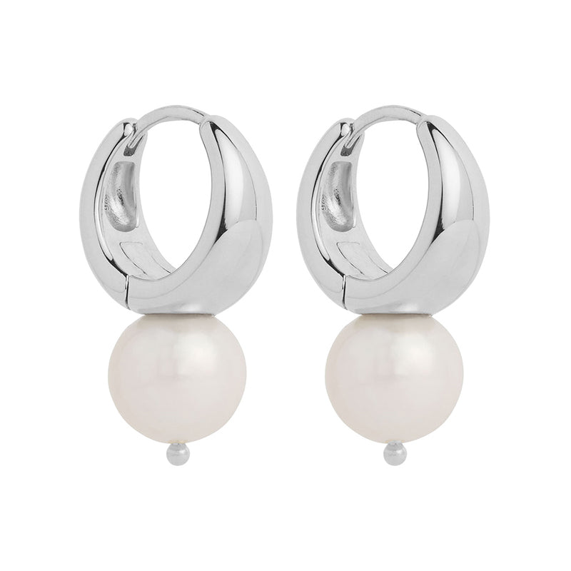 SOLANA PEARL EARRING