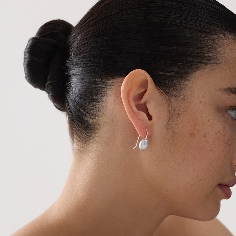 ISLA PEARL EARRING