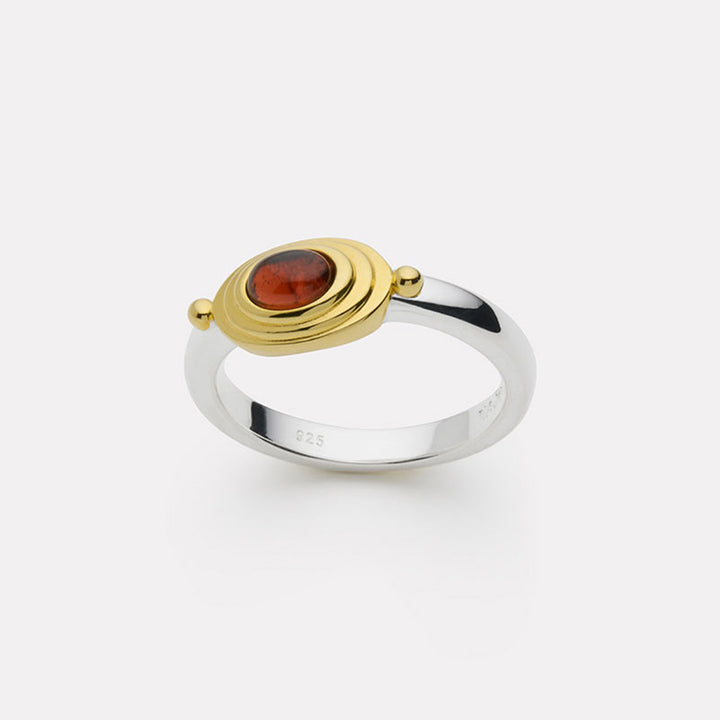 HORIZON GARNET RING