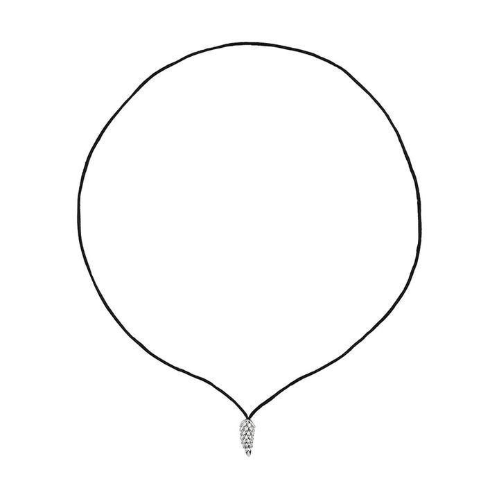 MIDNIGHT BLOOM NECKLACE