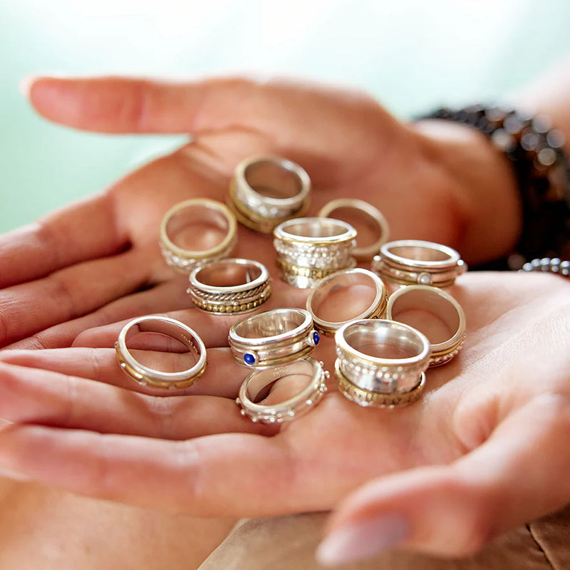 GODDESS MEDITATION SPINNING RING