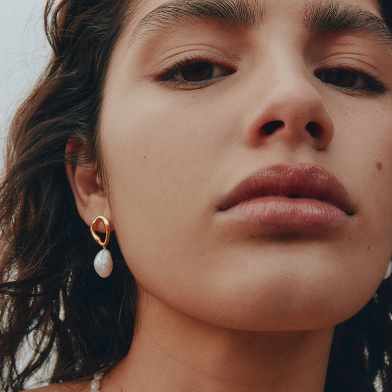 CIELO PEARL DROP EARRINGS
