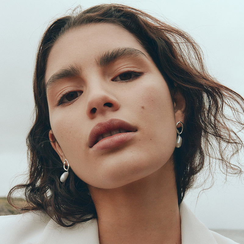 CIELO PEARL DROP EARRINGS