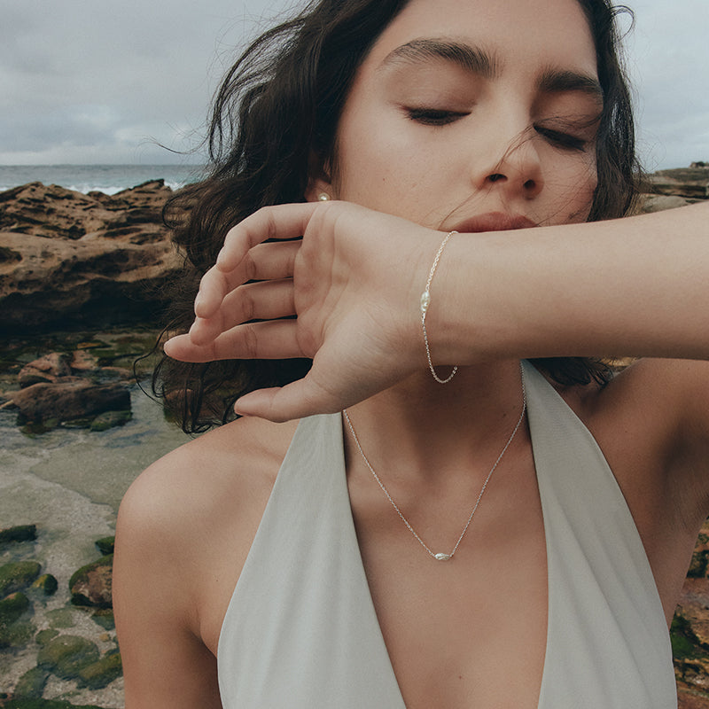 CIELO SINGLE PEARL NECKLACE