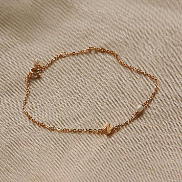 PEARL LETTER BRACELET