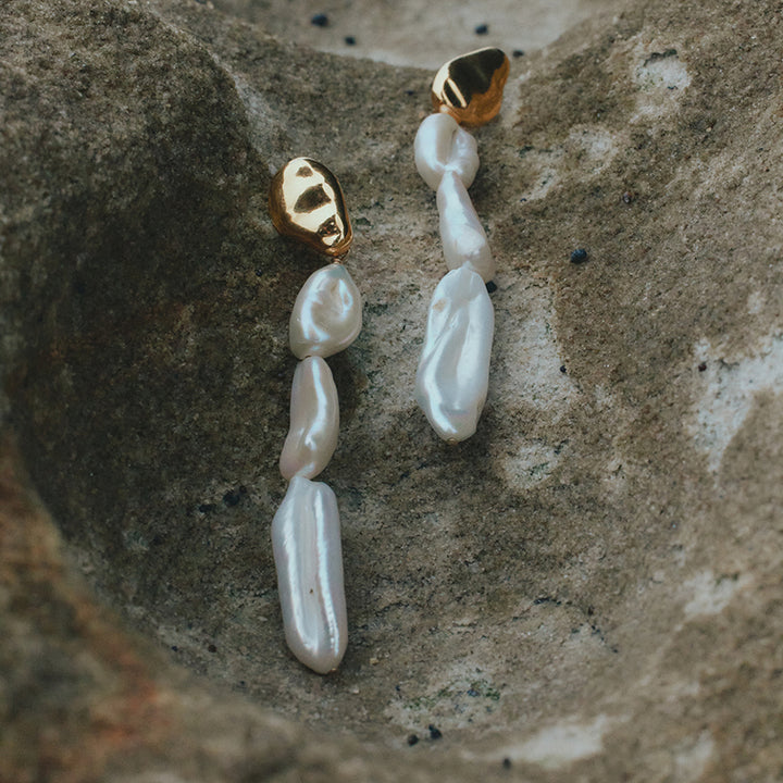 CIELO LONG PEARL DROP EARRINGS
