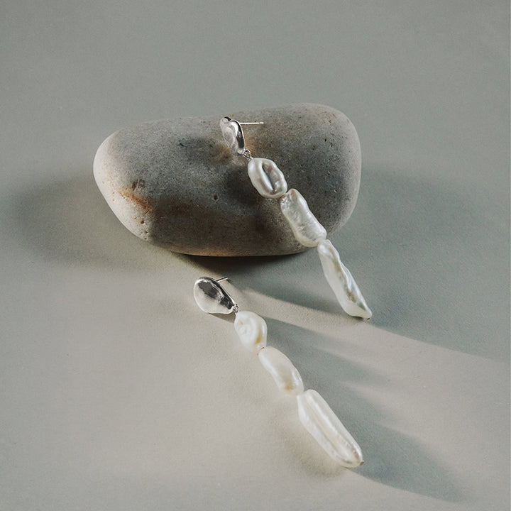 CIELO LONG PEARL DROP EARRINGS