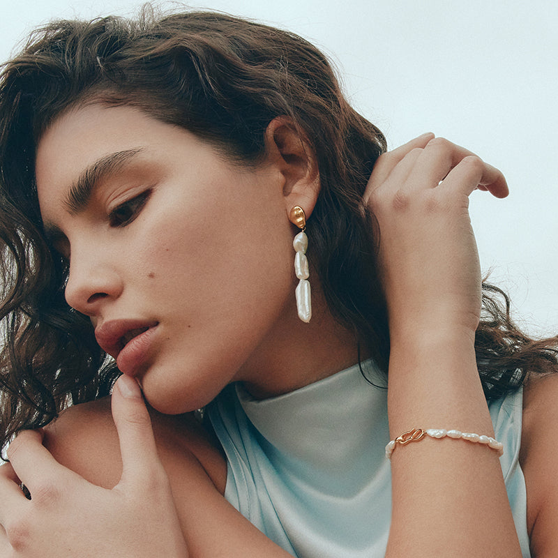 CIELO LONG PEARL DROP EARRINGS