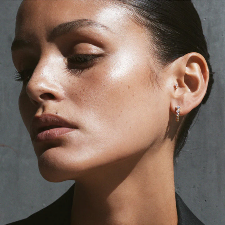 CRESCENDO OVAL HOOPS