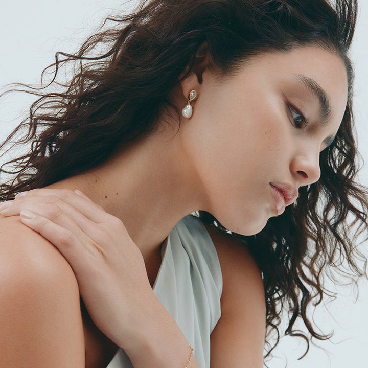 EROS PEAR & PEARL EARRINGS