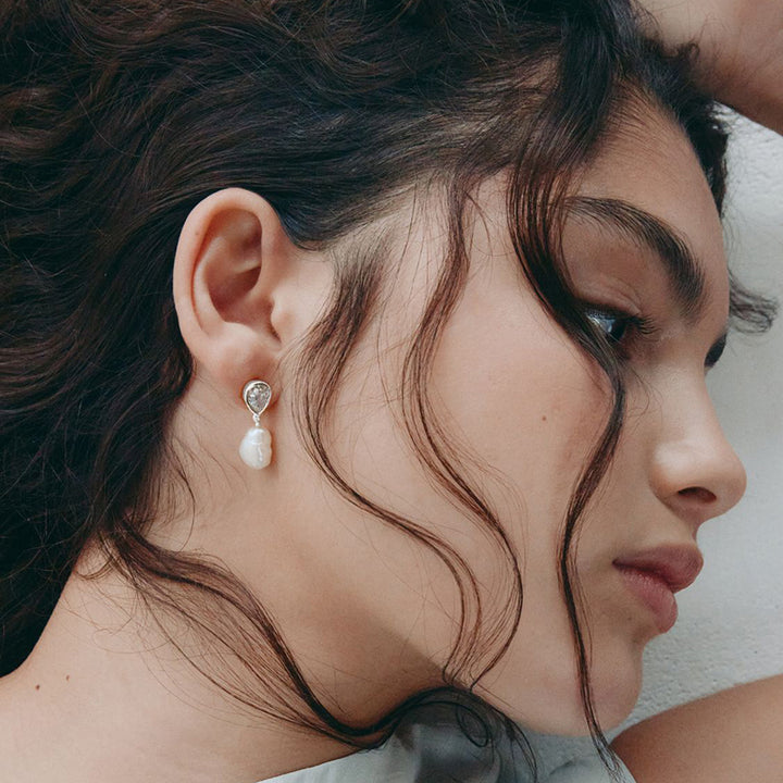 EROS PEAR & PEARL EARRINGS