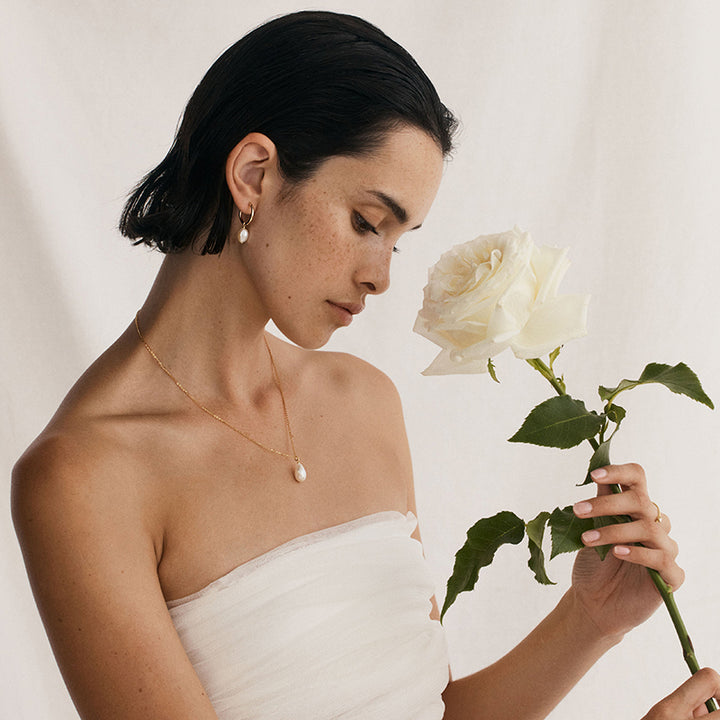 KESHI PEARL NECKLACE