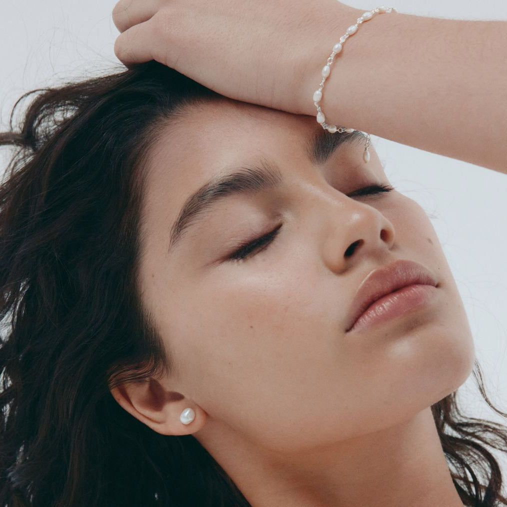 MARA KESHI PEARL STUDS