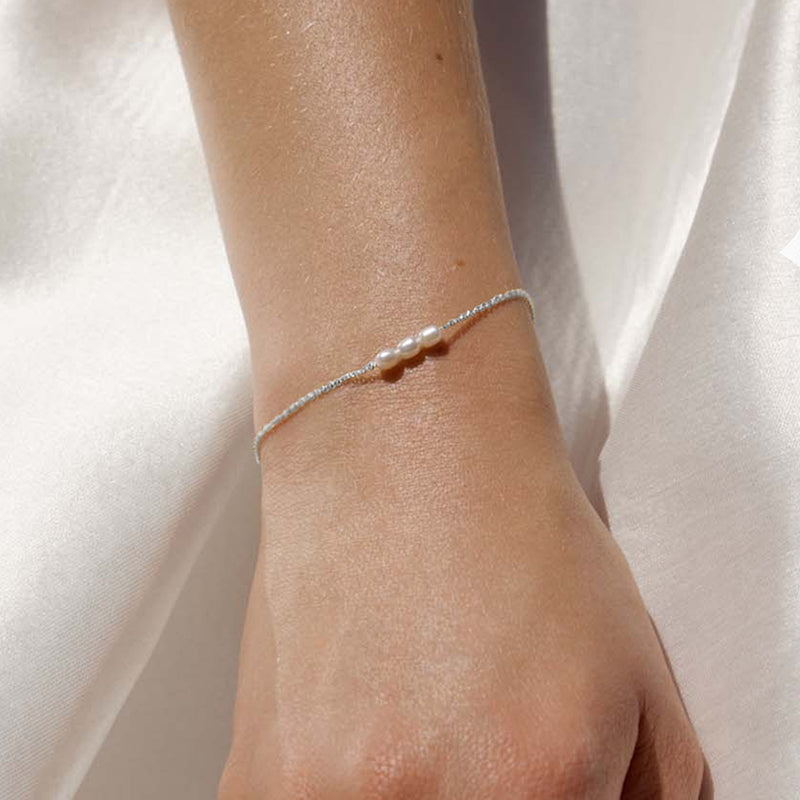 MINI PEARL BRACELET