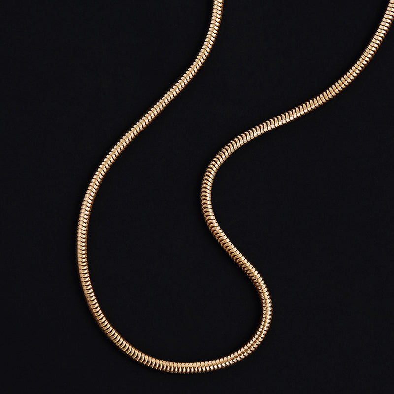 OSLO ROUND SNAKE CHAIN NECKLACE