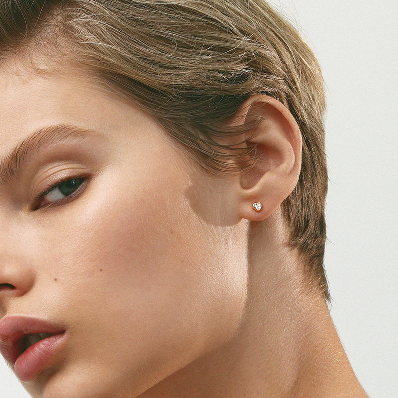 TRUE LOVE FLATBACK STUDS