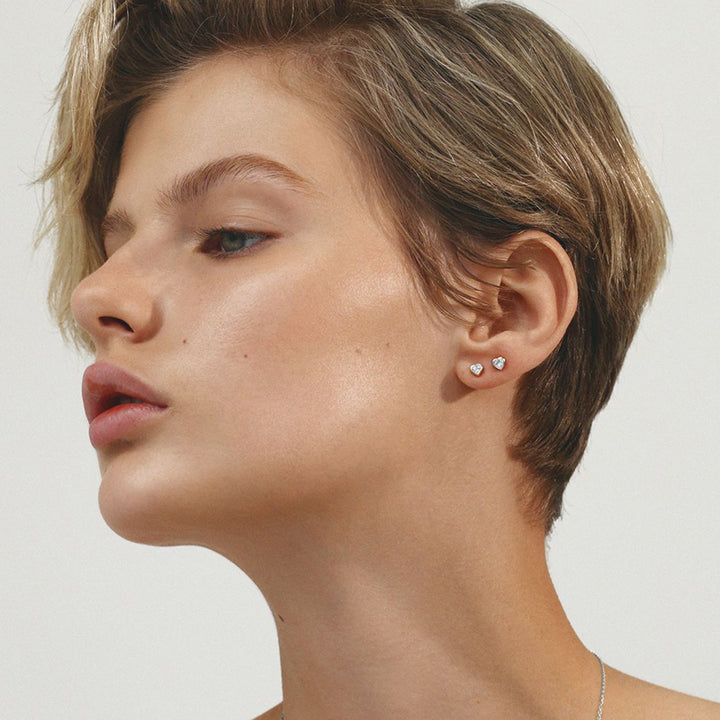 TRUE LOVE FLATBACK STUDS