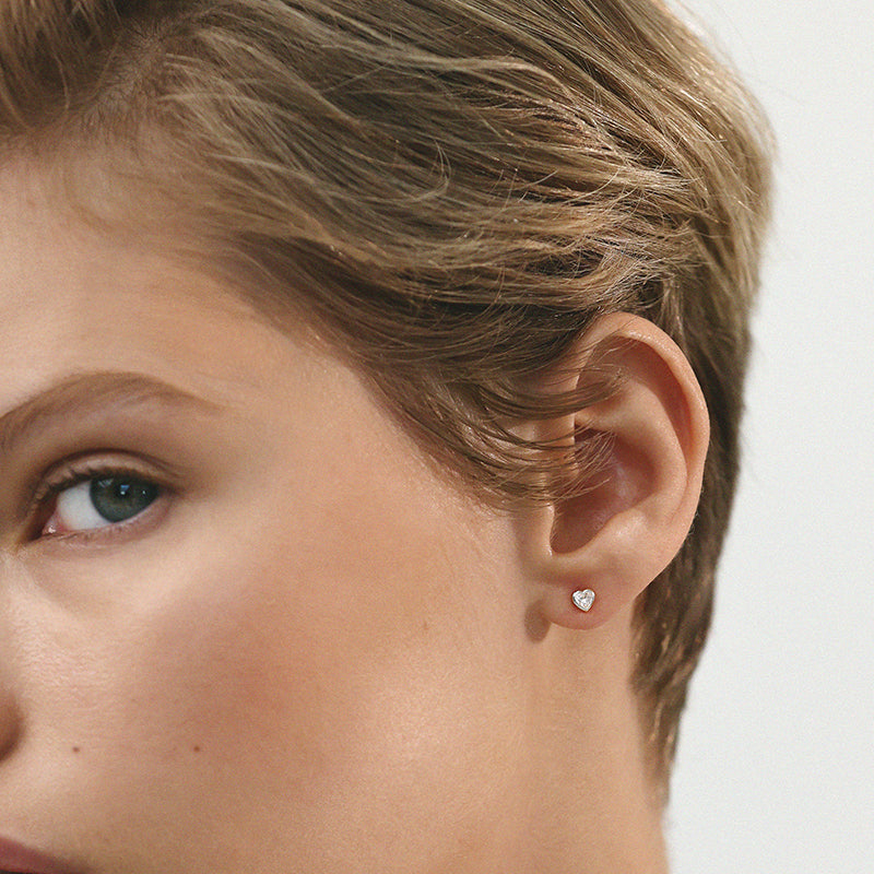 TRUE LOVE FLATBACK STUDS