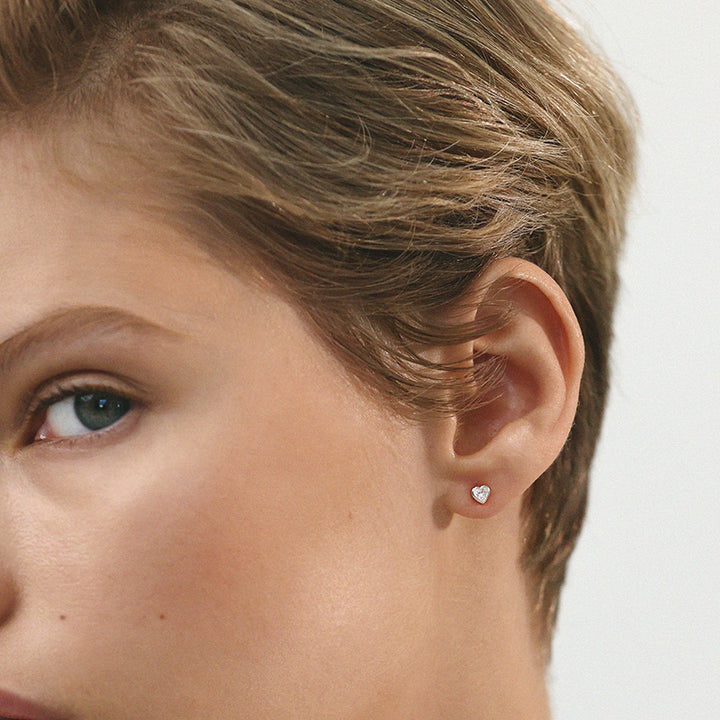 TRUE LOVE FLATBACK STUDS