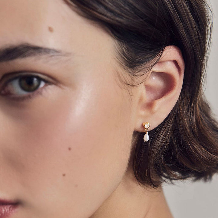 TRUE LOVE PEARL STUDS