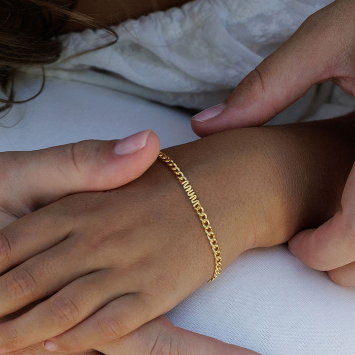 MUM CHAIN BRACELET