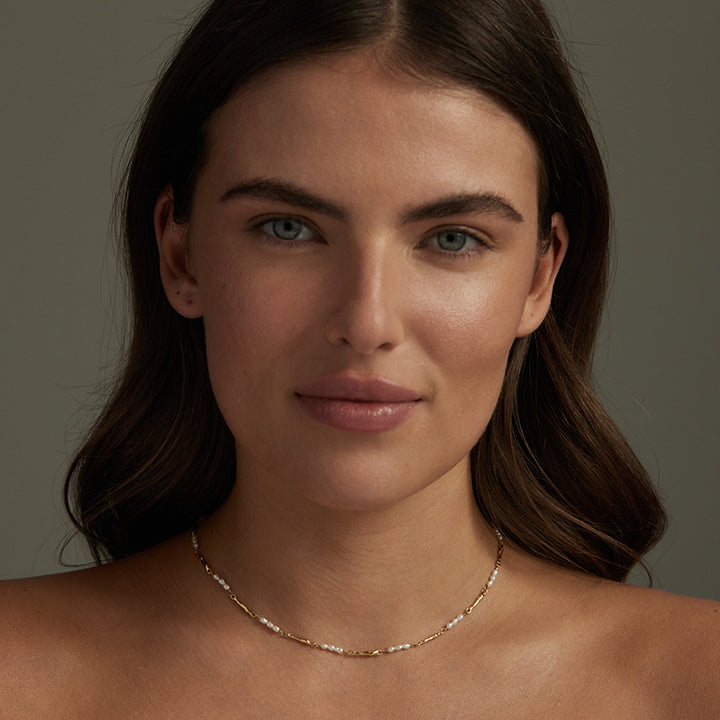 APHRODITE PEARL NECKLACE