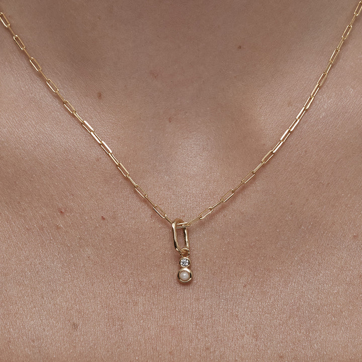 JUNE PEARL PETITE CHARM
