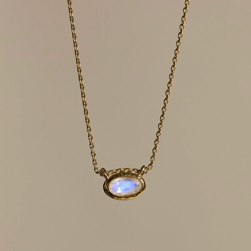 LUNA MOONSTONE NECKLACE