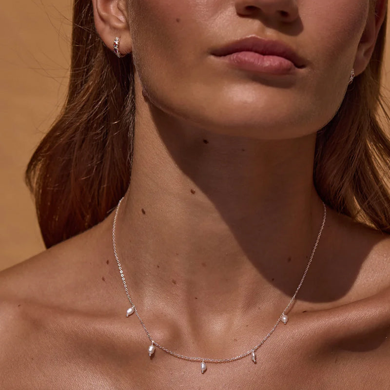 PEARL DROP NECKLACE