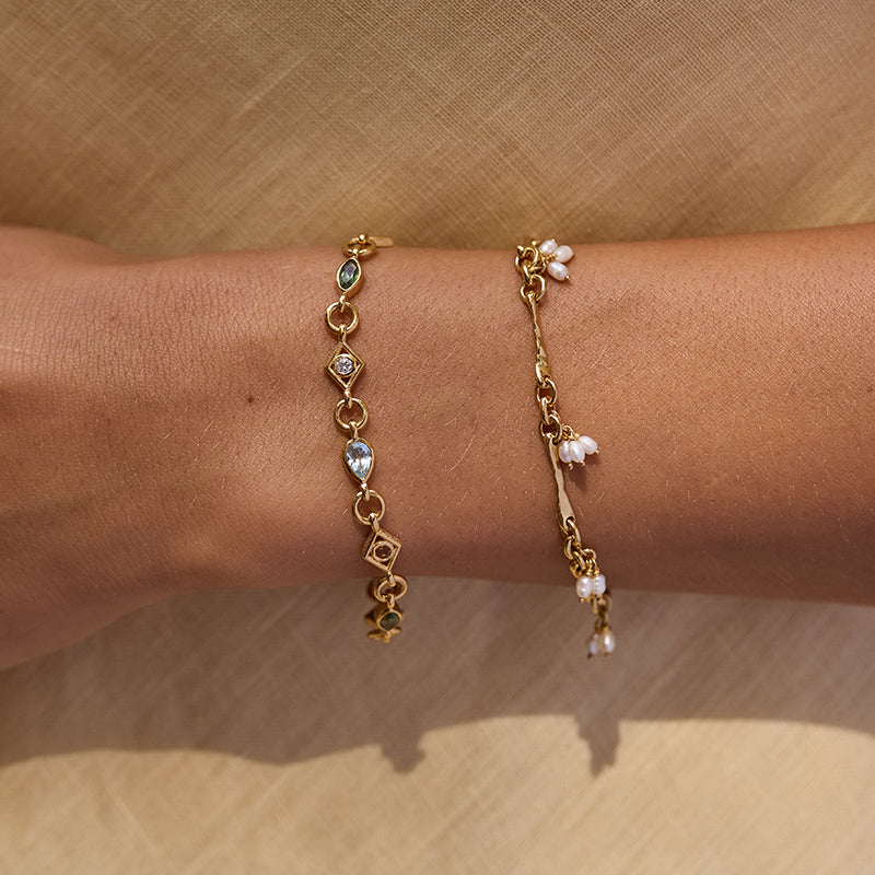 CELESTIAL MOONSTONE BRACELET