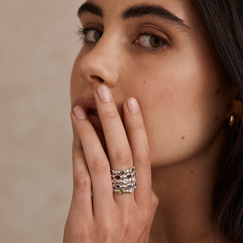 PEBBLE APATITE STACKER