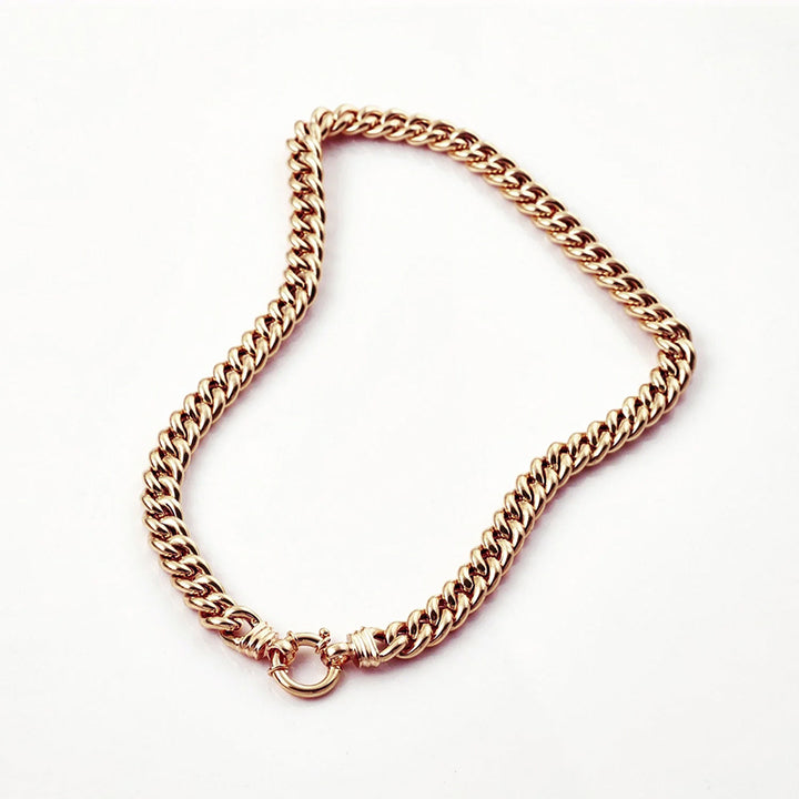LUXE SMALL MAMA NECKLACE