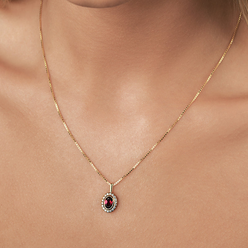 STELLA RHODOLITE GARNET NECKLACE