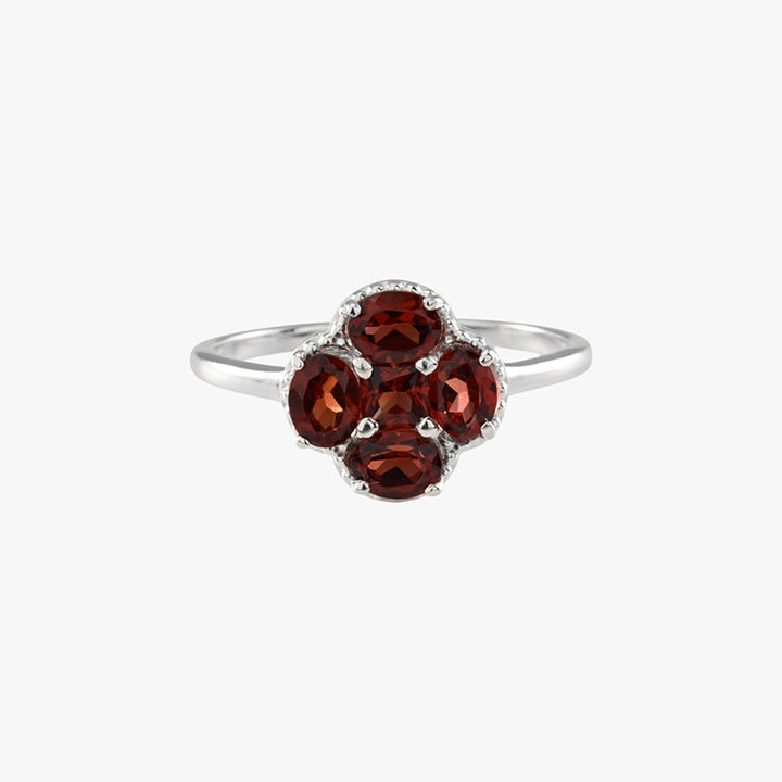GARNET CLOVER RING