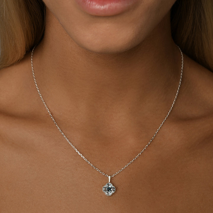 SKY BLUE & LONDON BLUE TOPAZ CLOVER BELCHER NECKLACE
