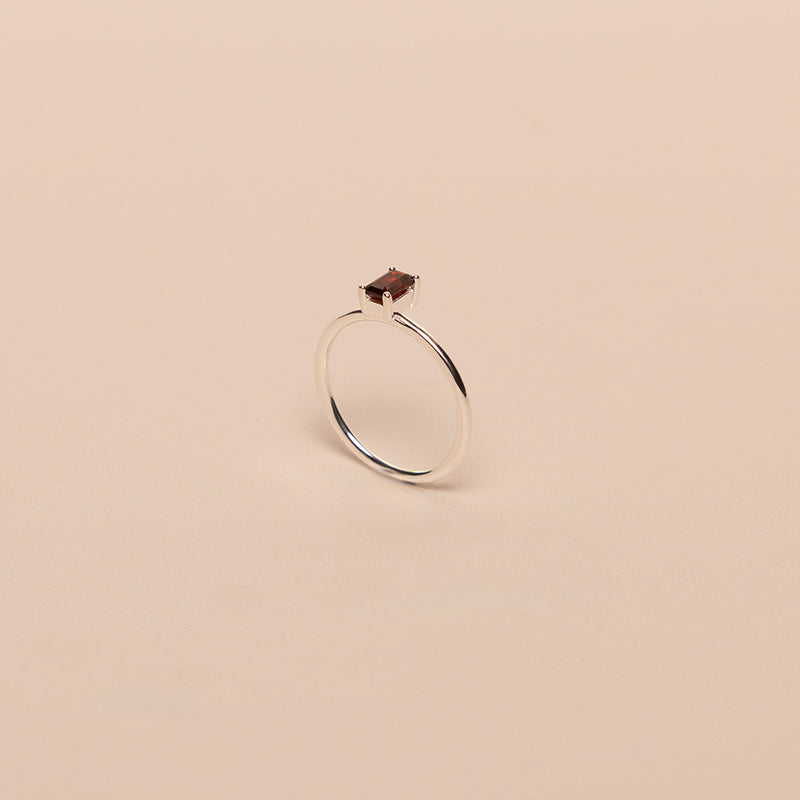 JANUARY BIRTHSTONE RING