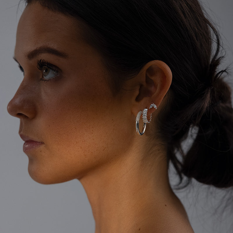 NOVA GLOW STUDS